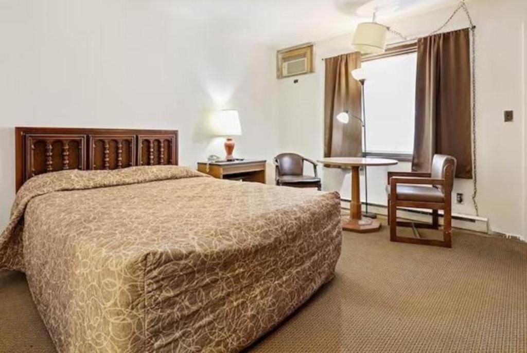 Hotel O Oskaloosa - Hwy 63/92 Екстериор снимка